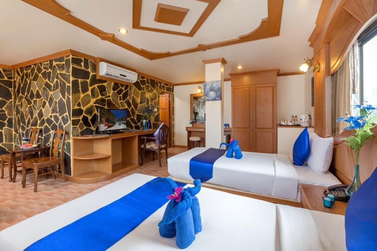 Tiger Complex By Eyg Hotel Patong Buitenkant foto