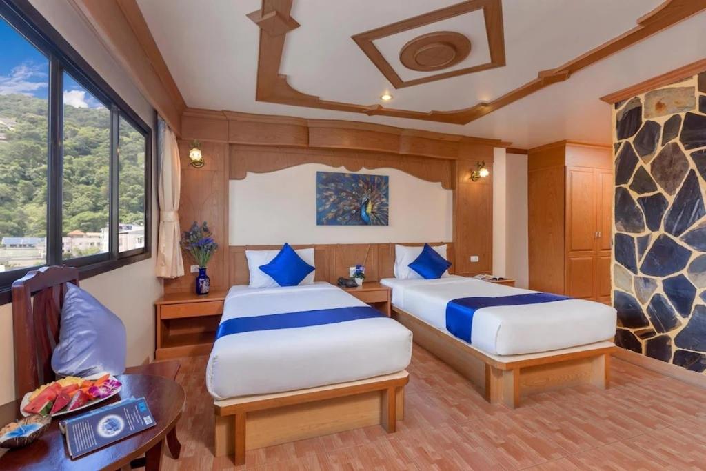 Tiger Complex By Eyg Hotel Patong Buitenkant foto